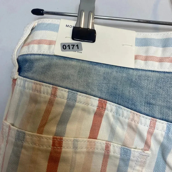 NWT American Eagle AE High Rise Mom Jean Shorts Denim Pastel Striped Raw Hem 8 - Picture 6 of 8
